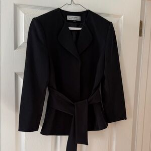 Tahari Black Women's Blazer with Belt